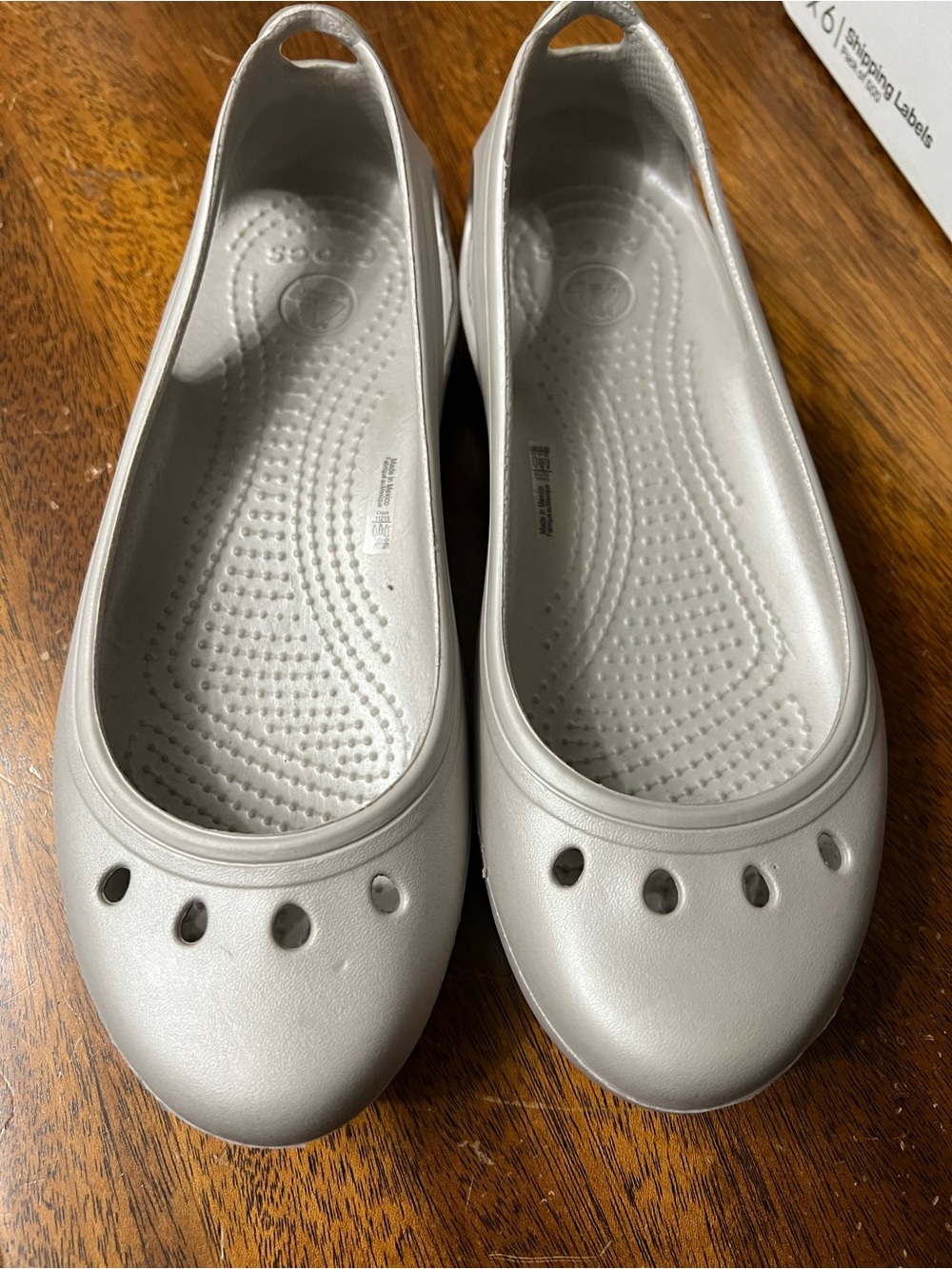 CROCS Women’s Light silver Slip-On Ballet Flats - Picture 4 of 4